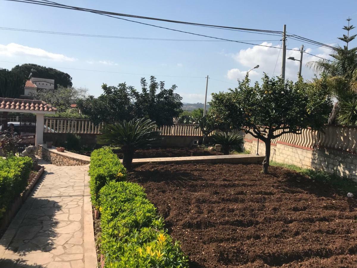Villa Salvatrice Lido di Noto Eksteriør billede