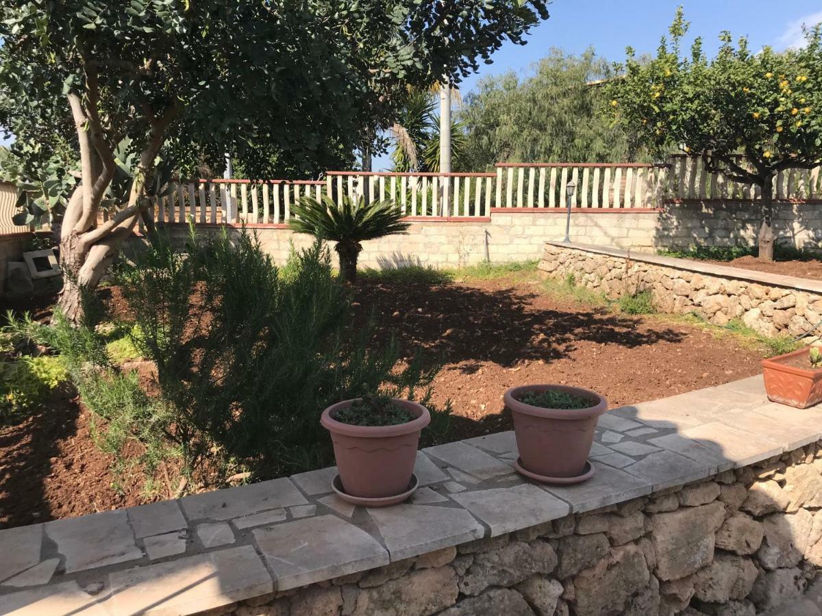 Villa Salvatrice Lido di Noto Eksteriør billede
